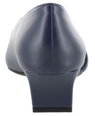 Entice Squared toe Pumps