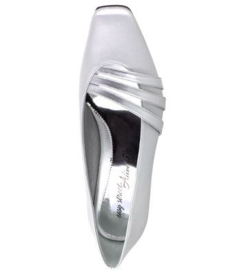 Entice Squared toe Pumps