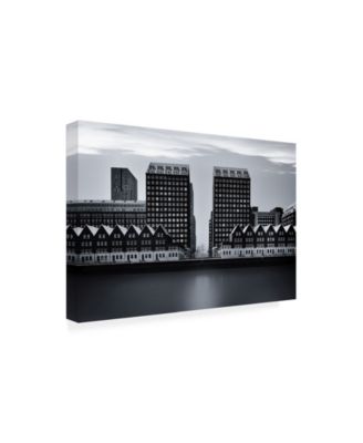 Trademark Global Ercan Sahin Corridor Canvas Art - 20" x 25"