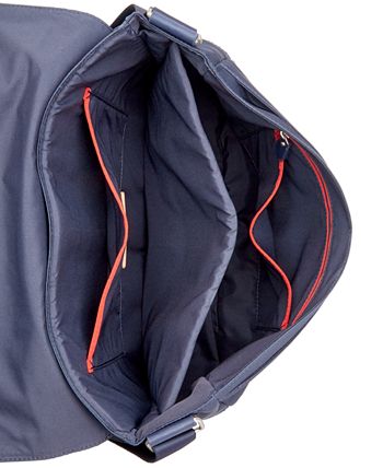 Tommy hilfiger jonathan nylon messenger 2025