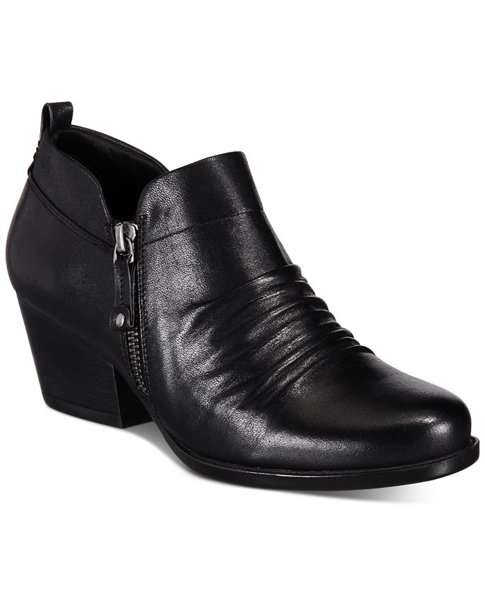 Baretraps top booties macy's