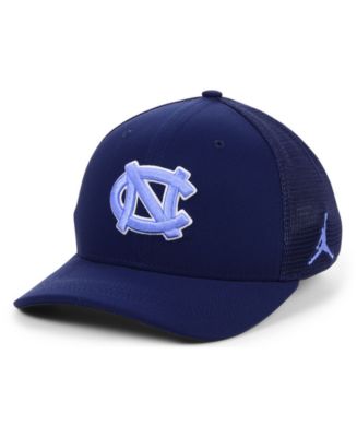 Jordan North Carolina Tar Heels Aerobill Swooshflex Stretch Fitted Cap ...