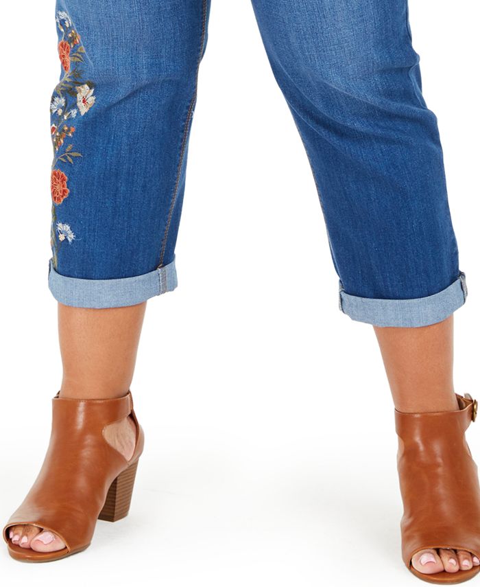 Style & Co Plus Size Ella Embroidered PullOn Jeans, Created For Macy's