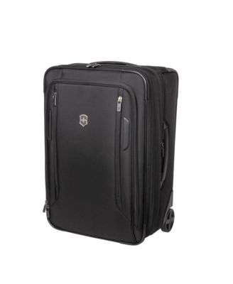 victorinox swiss army carry on luggage