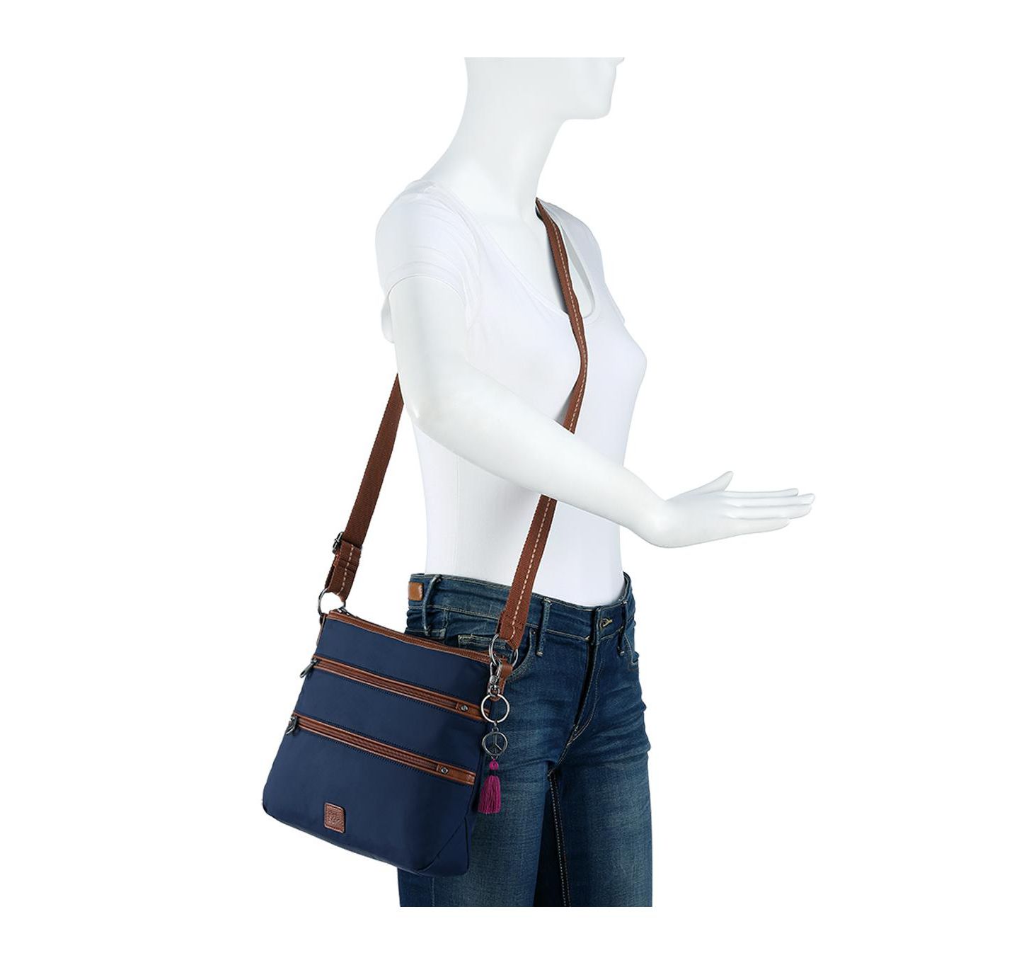 Женская сумка The Sak Esperato Nylon Crossbody, цвет: Чёрный — фото 8