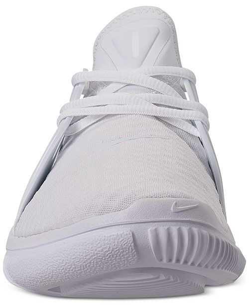 womens nike acalme