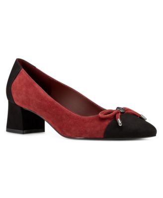 bandolino red pumps