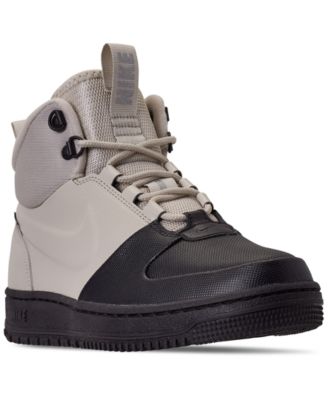 nike path winter mid trainers