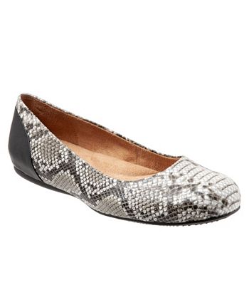 softwalk flats