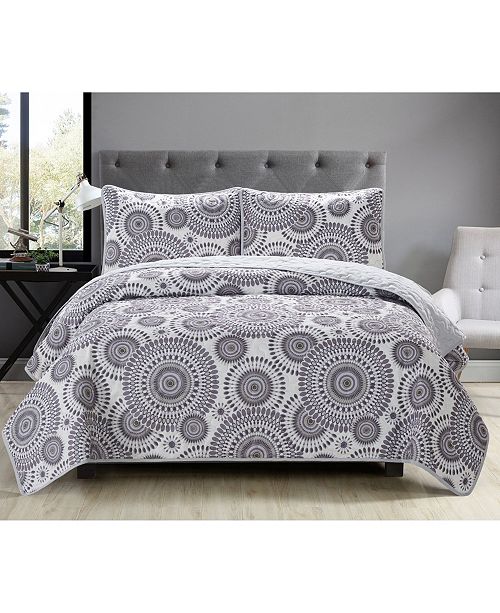 Causual Living Casual Living Starburst 3 Piece Quilt Set King