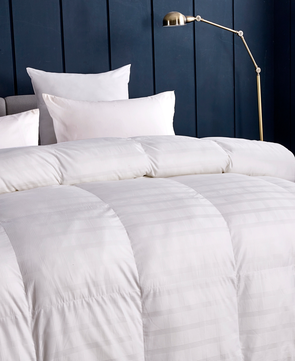 Blue Ridge Duraloft Down Alternative 500 Thread Count Windowpane Comforter