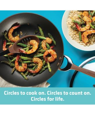 Symmetry Chocolate 12" Covered Essentials Pan