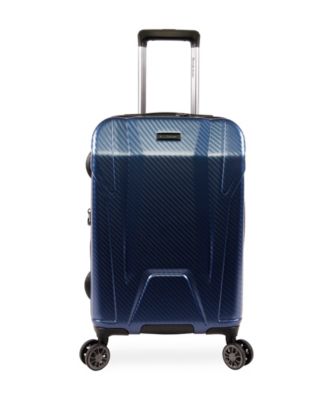carry on luggage with charging port