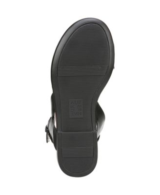 naturalizer tally sandal