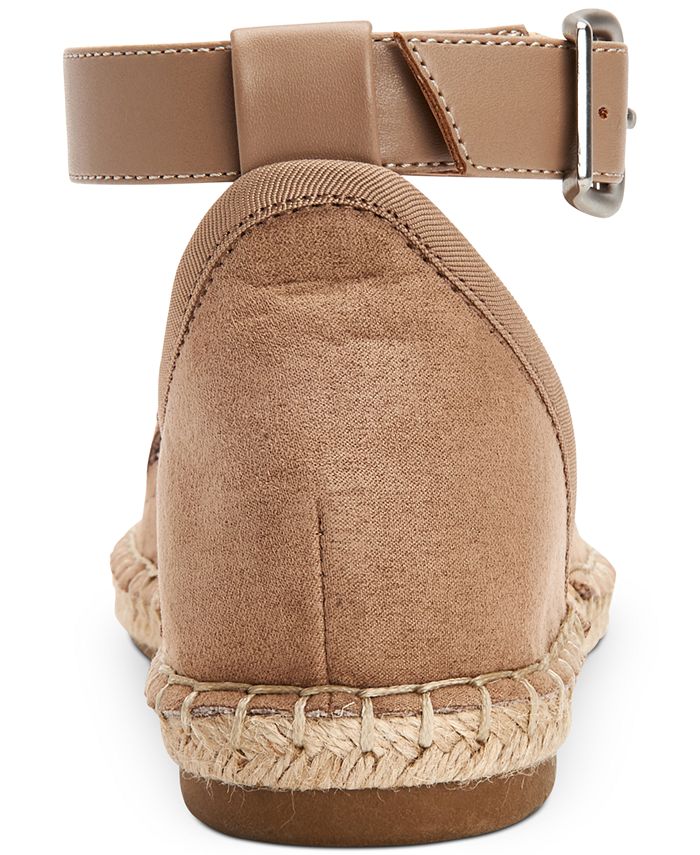 macys flat sandals on sale