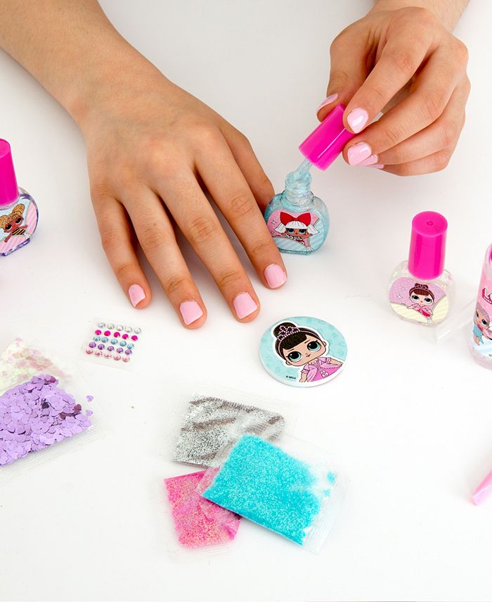 LOL Surprise! - Confetti Nail Art
