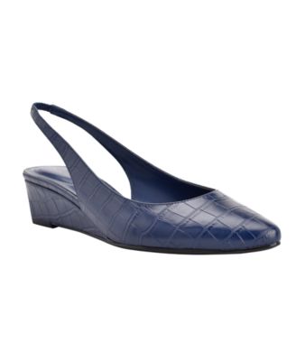 bandolino slingback pumps