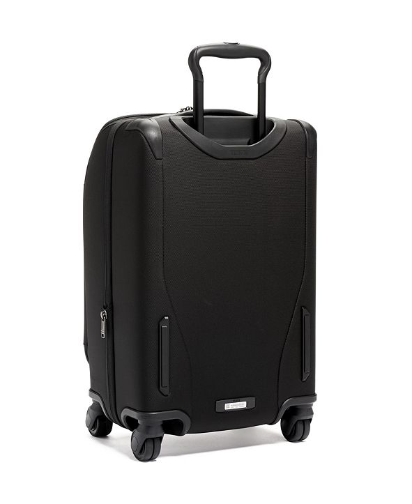 TUMI Merge 22" International Softside CarryOn Spinner & Reviews