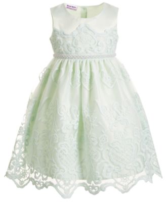 green emerald velvet dress Amazon.com: Sweet Kids Embroidered Mesh with Sequin Detail Little Girls' Special  Occasion Dress, 2, Champagne: Clothing, Shoes & Jewelry