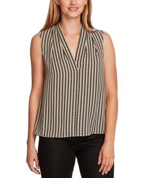 VINCE CAMUTO PLEATED-SHOULDER GEO-PRINT TOP