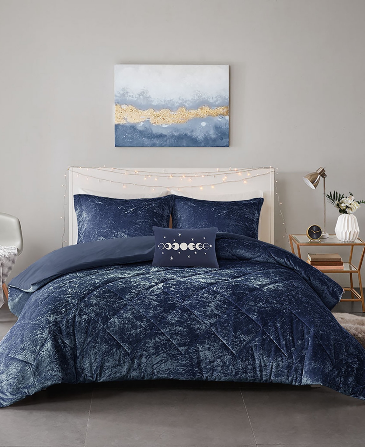 UPC 086569286529 product image for Intelligent Design Felicia Velvet 4-Piece Full/Queen Duvet Cover Set Bedding | upcitemdb.com