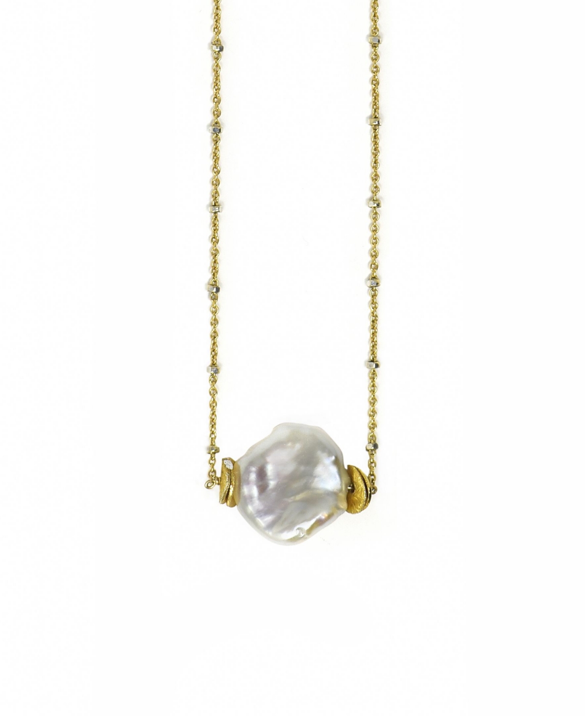 14k Gold Filled Delicate Diamond Cut Chain with a Single Natural Keshi Pearl - White