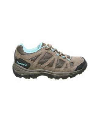 bearpaw hiking shoes