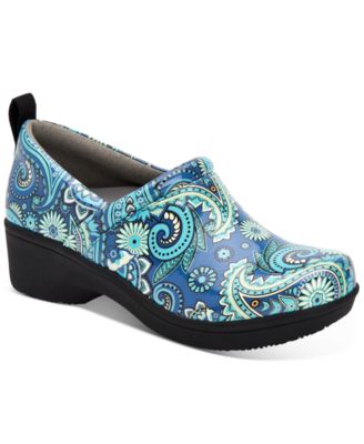 macys womens clogs