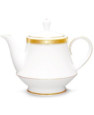 Crestwood Gold Tea Pot