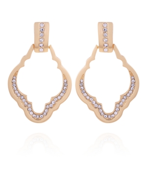 image of T Tahari Casual Chic Front Facing Hoop Earring