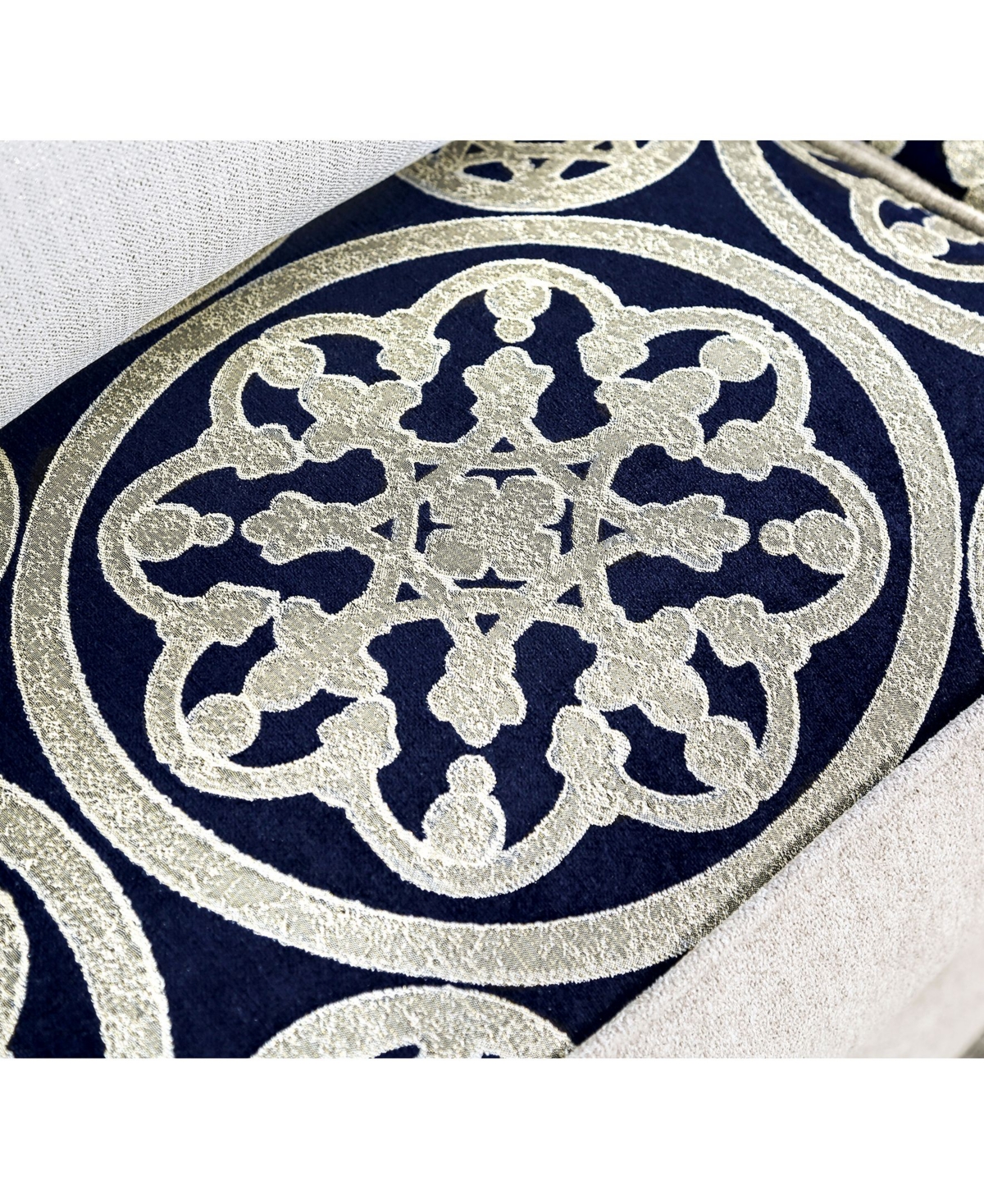 Furniture of America Nevadan Upholstered Love Seat