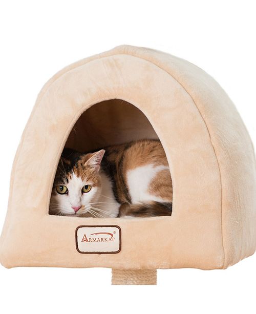 Armarkat Cat Condo Cat Scratching Post With Plush Condo And