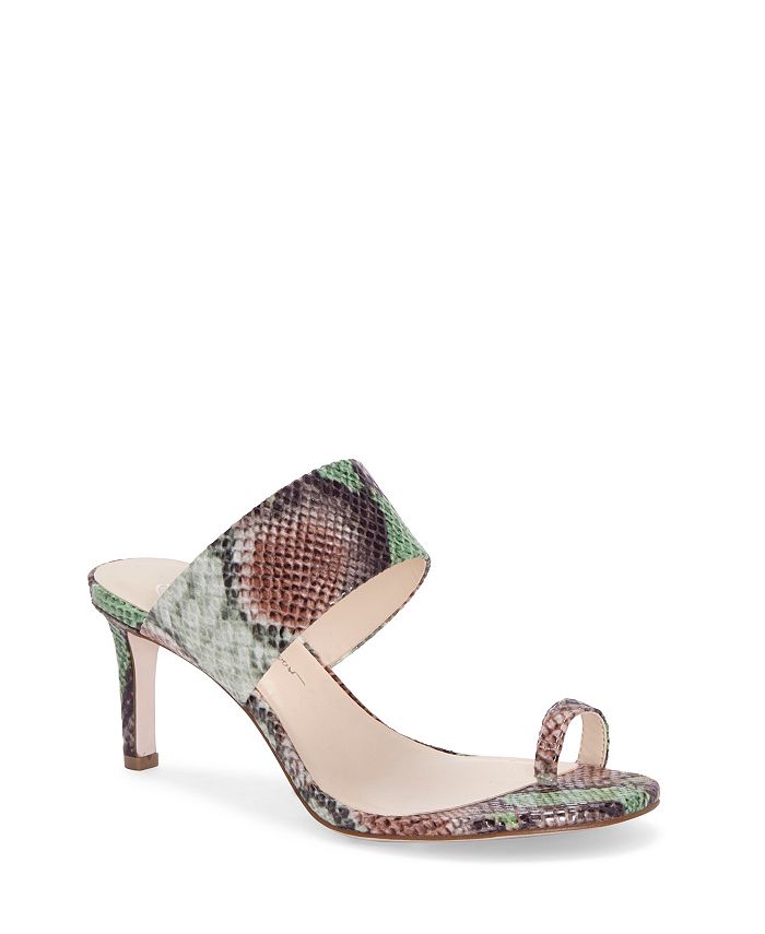 Jessica simpson online lissah sandal