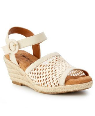 cream colored wedge sandals