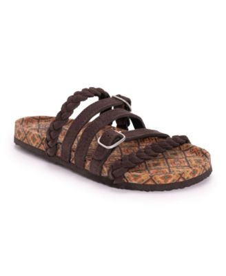 muk luks flip flops