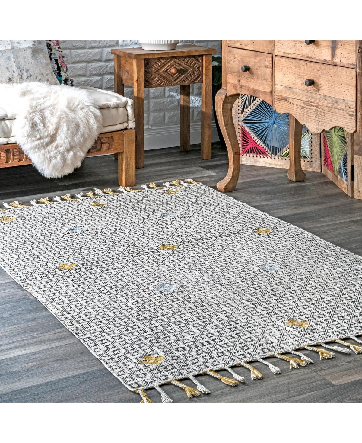nuLoom Cherai Aliyah CloverArea Rug - Ivory