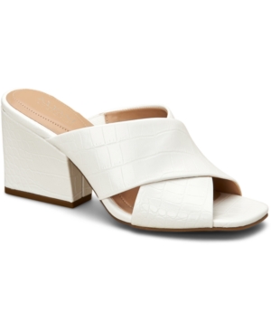 Alfani Women's Step 'N Flex Wellenna Cross-Band Sandals Created for Macy's Women's Shoes