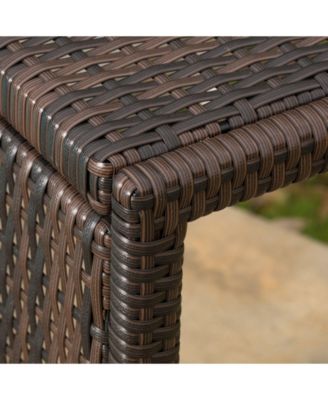 Salem Chaise Lounge with C-shaped Table