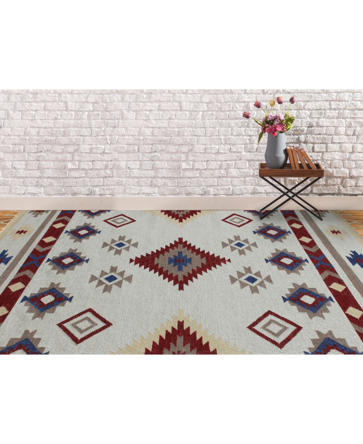 Amer Rugs Artifacts Ari-6Area Rug - Red