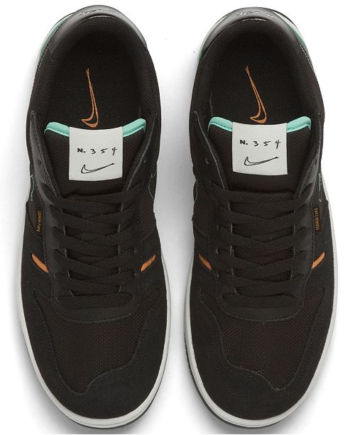 nike squash type men