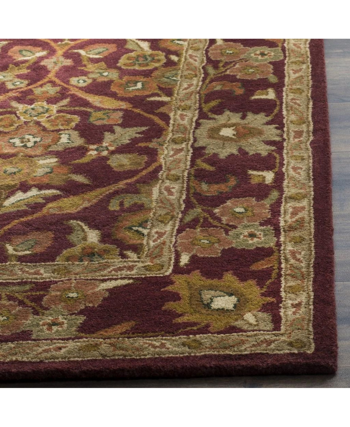Safavieh Antiquity At51and Gold Area Rug - Wine