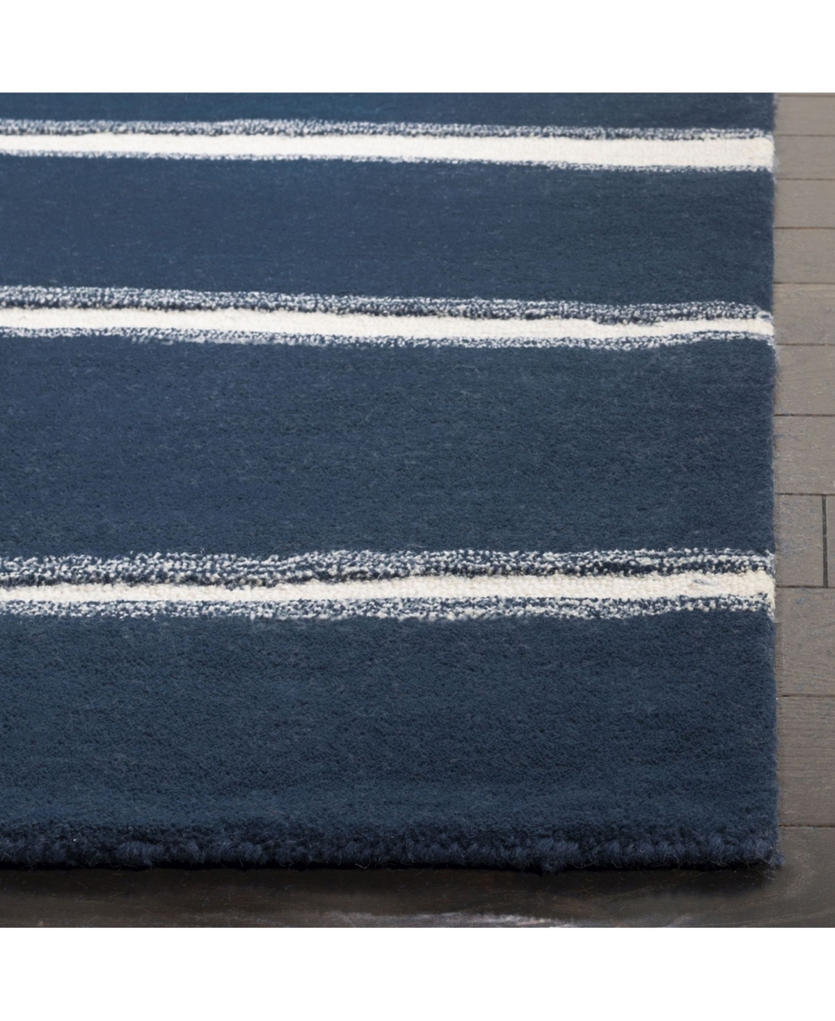 Martha Stewart Collection Chalk Stripe MSR3617CArea Rug - Navy