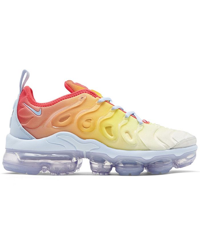 womens vapormax finish line