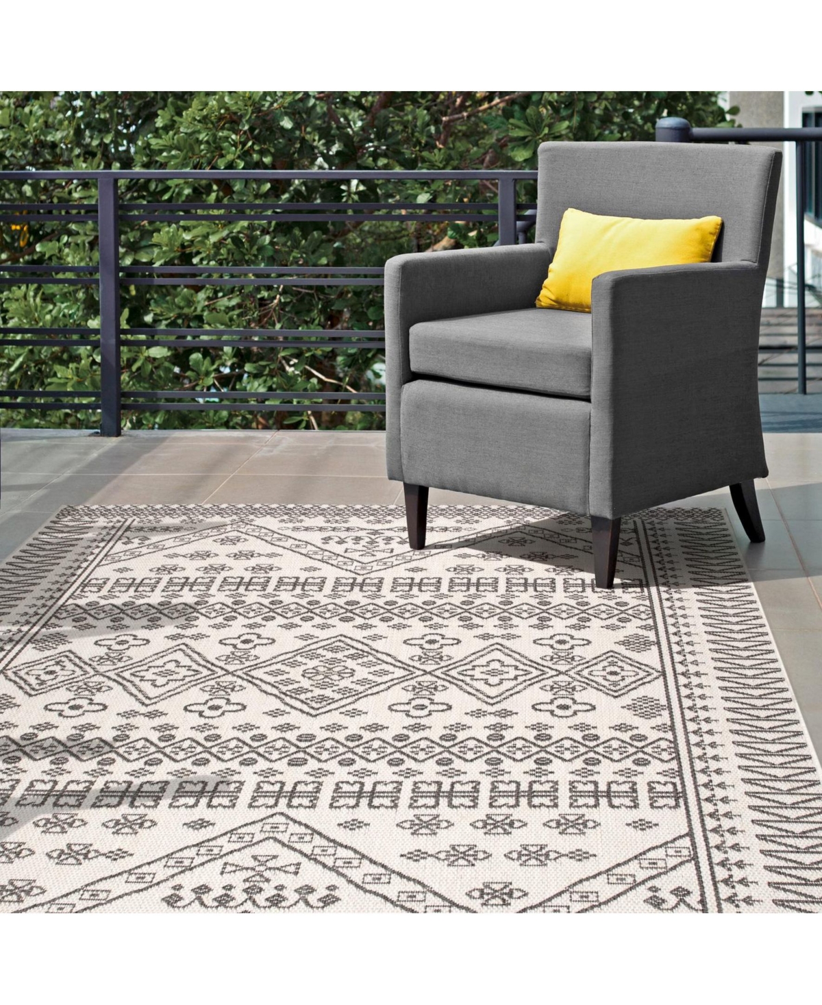 nuLoom Kandace OWDN24BOutdoor Area Rug - Ivory