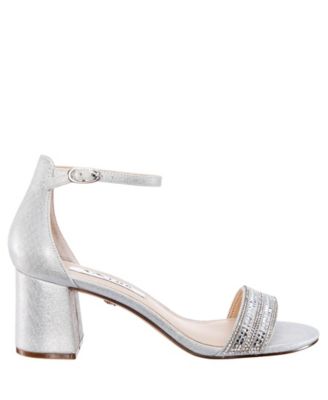 nina elenora pumps