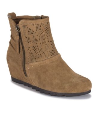 macys baretrap shoes