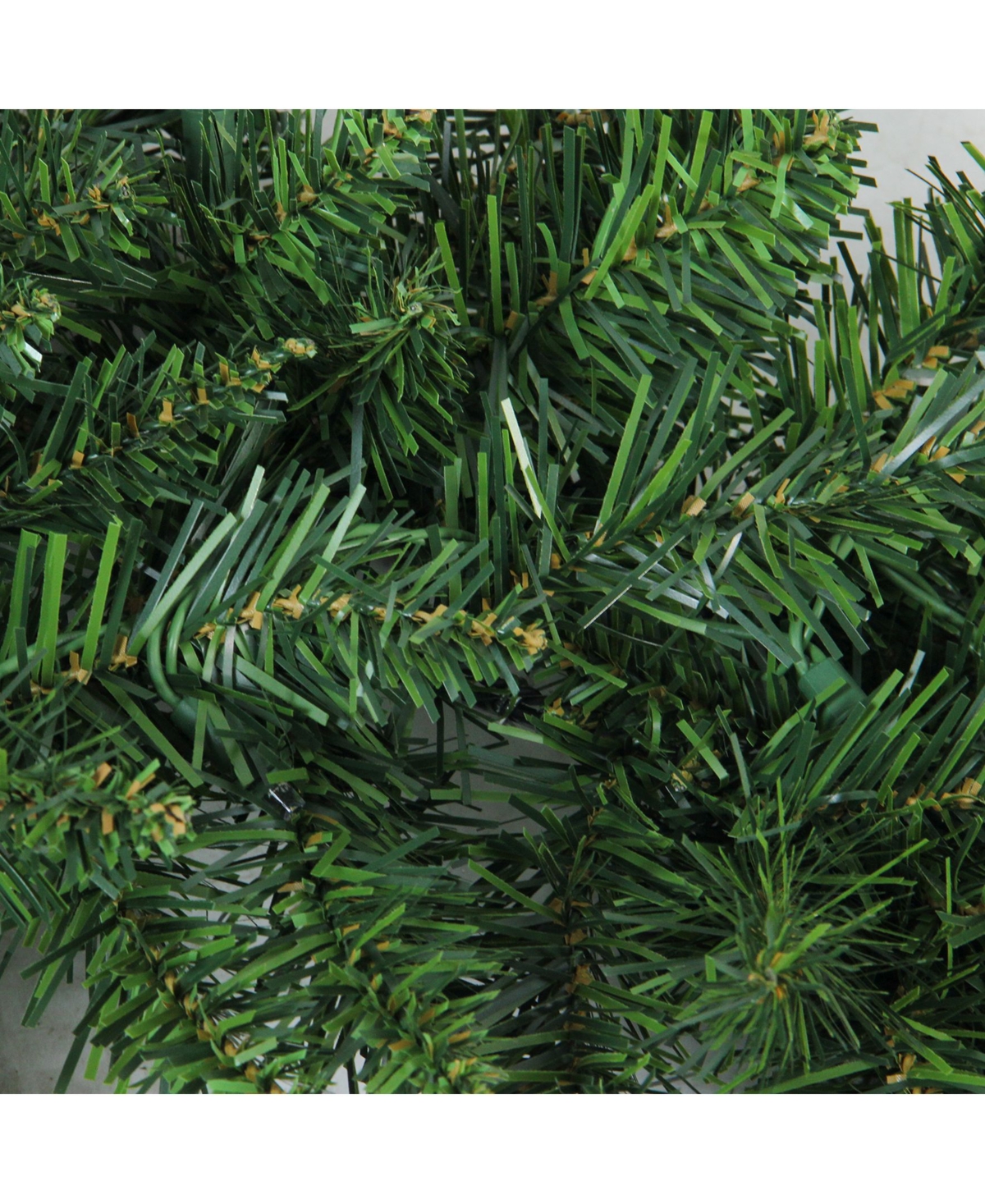 Northlight Buffalo Fir Artificial Christmas Wreath-Unlit
