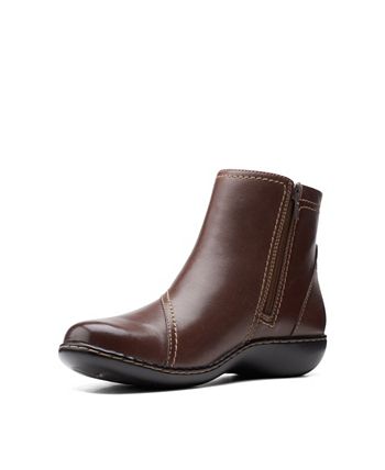 clarks ashland pine ankle bootie