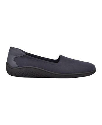 Easy Spirit Women's Gift Slip-On Casual Shoe & Reviews - Flats - Shoes ...