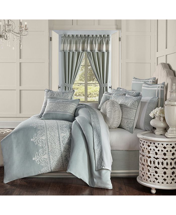 J Queen New York Patricia 4Pc. Comforter Set, King Macy's